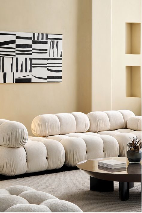 Bring your dream space to life with the Mario Bellini sofa. Its versatile design and modern charm make it the perfect addition to any home. Japandi Sofa, Bubble Sofa, Mario Bellini Sofa, Bellini Sofa, Cozy Love, Organic Sofa, Shape Shifting, Dream Spaces, Modular Sofa