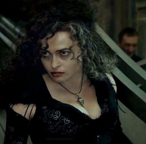 Belatrix Lestrange, Bellatrix Lestrange Aesthetic, Malfoy Family, Hp Harry Potter, Lucius Malfoy, X Male Reader, Helena Bonham, Bellatrix Lestrange, Slytherin Aesthetic