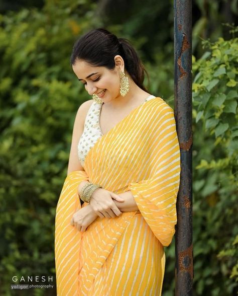 Ashika Ranganath, Sarees For Girls, Samantha Pics, Actress Hairstyles, Casual Indian Fashion, Viral Shorts, Beautiful Dresses For Women, Indian Actress Hot Pics, Alia Bhatt