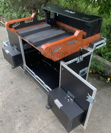 Flight Road Case for Midas M32 Mixer Church Stage Design Ideas Backdrops, Stand Modular, Diy Boombox, Camper Box, Road Cases, Outdoor Fun For Kids, Live Sound, Church Stage Design, Church Stage