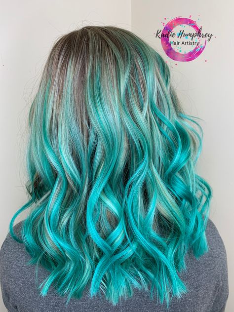 Blond And Teal Hair, Teal Blonde Hair, Blue Balayage Blonde, Teal Hair Highlights Blonde, Teal And Blonde Hair, Teal Streaks In Blonde Hair, Blonde And Teal Hair, Teal Tips Hair, Teal Hair Ombre Blonde