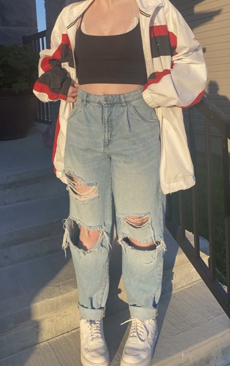 Retro Windbreaker Outfit, Windbreaker Outfit, Retro Windbreaker, Cute Outfit, Fit Inspo, Ripped Jean, Fitness Inspo, Cute Outfits, My Style