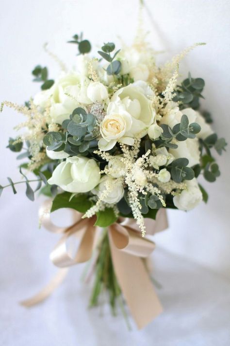 Bridal Bouquet Eucalyptus, Astilbe Bouquet, Bouquet Eucalyptus, Lily Bridal Bouquet, Small Wedding Bouquets, Blush Bouquet Wedding, Rose Bridal Bouquet, Bridal Bouquet Fall, Silk Wedding Bouquets