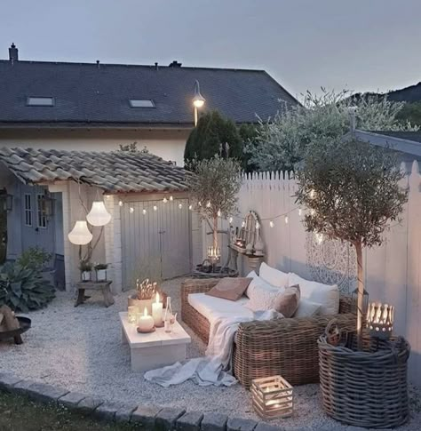 Back Garden Design, Backyard Remodel, Outside Living, Outdoor Inspirations, Outdoor Patio Decor, Backyard Patio Designs, Balcony Decor, Back Garden, Outdoor Rooms