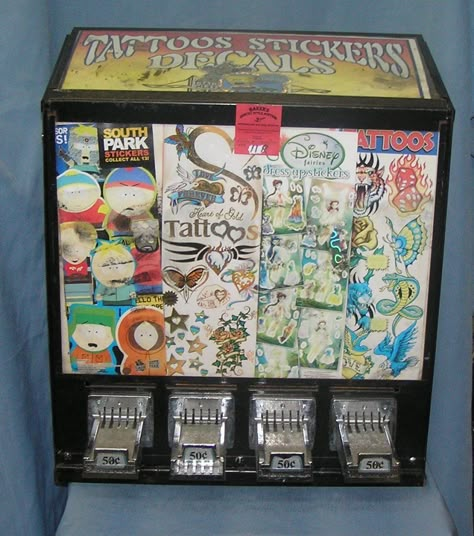 Tattoo Vending Machine, Heart Of Gold Tattoo, Emo 90s, Eagle Sticker, Fairy Heart, 2010s Nostalgia, 2000s Art, Gold Tattoo, Machine Tattoo