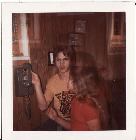 The 1970s were a party, full of exploration without explanation. They were all about discovery.   The 1970s were colorful and innovative. Th... 1970s Lifestyle, 60s Pictures, Polaroid Prints, Photography London, London Photographer, Vintage Polaroid, Polaroid Pictures, Photography Pricing, Instant Film