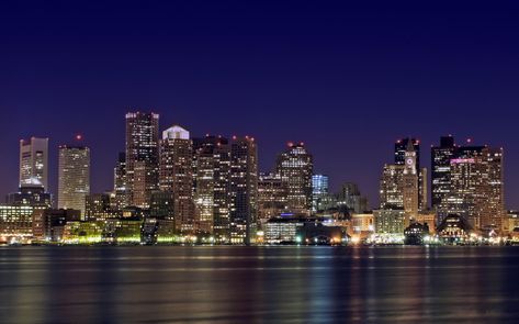 Boston @ Night - New England Today Boston Wallpaper, Boston Night, Boston Trip, Boston Skyline, Boston Travel, New England Travel, Macbook Wallpaper, England Travel, Night City