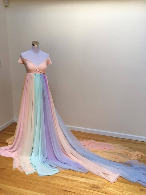 Pastel Rainbow maternity gown rainbow baby dress rainbow Baby Shower Dress For Mom Indian, Rainbow Maternity Dress, Baby Shower Dress For Mom, Baby Shower Nena, Rainbow Baby Photography, Dress For Mom, Baby Shower Gown, Baby Shower Dress, Maternity Photoshoot Outfits