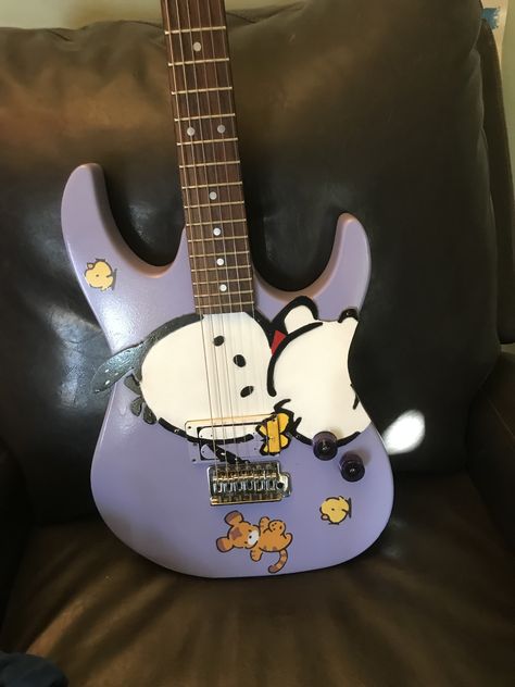 Hello Kitty Pochacco Guitar #HelloKittyGuitar #HelloKittyPochaccoGuitar Hello Kitty Guitar, Hello Kitty Pochacco, Electric Guitar Design, Guitar Obsession, Bass Ukulele, Cool Electric Guitars, Music Aesthetic, Inspirational Wallpapers, Guitar Design