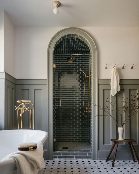 Shower With Storage Next To It, Historic Bathroom Remodel, Attic Shower Room, Tile Moulding, German Country, Maximalist Bathroom, Drømme Bad, House Dream, Attic Bathroom