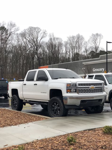 Sexy Silverado Chevy Silverado 2014, 2000 Chevy Silverado, Silverado Ltz, 2005 Chevy Silverado, 2018 Silverado, Cowboy Outfit, Truck Girl, Chevy Trucks Silverado, Silverado Truck