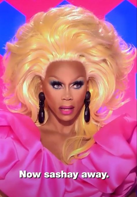 Rupaul's Drag Race Meme, Rpdr Funny, Ali Williams, Drag Outfits, Rupaul Drag Race, Trixie And Katya, Christian Dior Haute Couture, Drag Queens, I Am A Queen