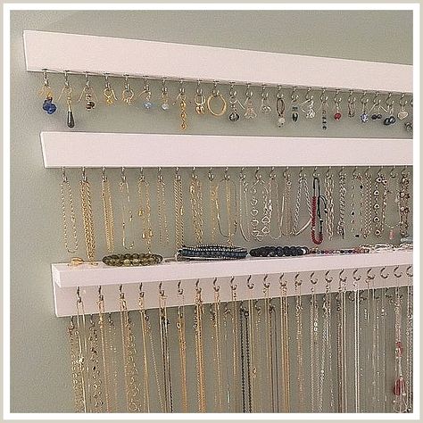 Jewelry Organizer Ideas - Get all your supplies met with just one simple click to visit. Take Action IMMEDIATELY! Jewelry Organizer Ideas, Necklace Holder Wall, Earring Holder Stand, Girlfriend Necklace Gift, Jewelery Organizer, Vendor Displays, Deer Jewelry, Wall Mount Jewelry Organizer, Organizer Ideas