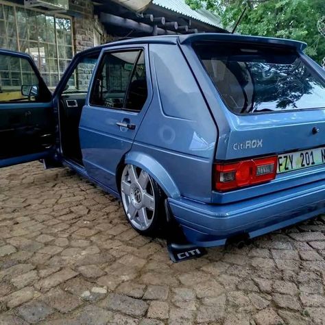 Vw Polo Modified, Bmw Sports Car, City Golf, Volkswagen Golf Mk1, Vw Golf 1, Golf Stance, Bmw Sport, Golf Mk1, Vw Classic