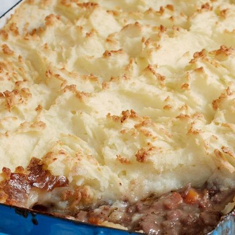 Cottage Pie Recipe, Recipe Instant Pot, Shepherds Pie Recipe, Parmesan Potatoes, Cottage Pie, Shepherd's Pie, Mary Berry, Shepherds Pie, Simply Recipes