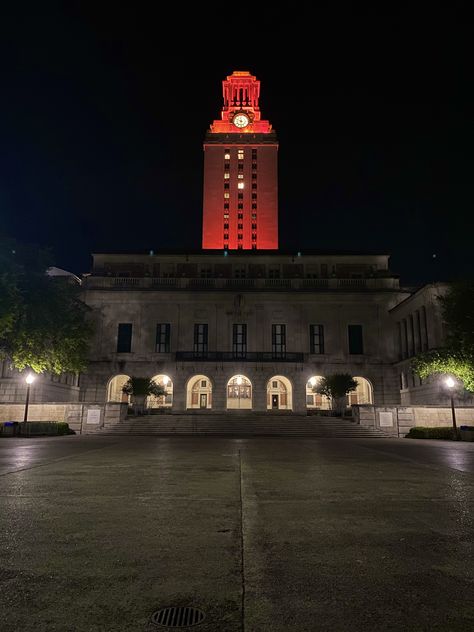 night university of texas at austin ut dorm room view ut tower aesthetic stay in bed orange tower lights Ut Austin Aesthetic, Austin Aesthetic, Ut Tower, Tower Aesthetic, Texas University, Orange Lamp, Orange Lamps, Tower Light, Ut Austin