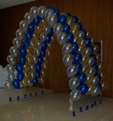 Arch - Blue White and Gold for next year. Would be fun to do this like a tunnel in the entry way! Pearl Balloons, Balloon Drop, Corporate Event Planning, Custom Balloons, Balloon Decor, Party People, Blue Balloons, Balloon Diy, Graduation Decorations