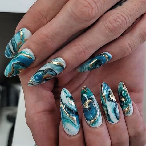 2024’s Top Summer Nail Colors: Bright, Fun & Chic Gel Polish Designs Mramor Nail Designs, Petrol Blue Nails, Teal Marble Nails, Nail Colors Bright, Marble Nail Art Designs, Chloe Nails, Colors For 2024, Gel Polish Designs, Water Marble Nail Art