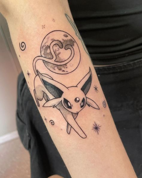 Umbreon X Espeon 🌑🌸✨ . . . . 💌 Info & Booking in DM . #tattoo #tattooideas #umbreon #espeon #empoli #art #danafirenze #inked #blkttt #pokemonart #pokemontattoo #pokémon #umbreonxespeon Espeon Tattoo Ideas, Pokemon Umbreon Tattoo, Umbreon And Espeon Tattoo, Umbreon X Espeon, Espeon Tattoo, Umbreon Tattoo, Cartoons Tattoo, Umbreon Espeon, Dm Tattoo