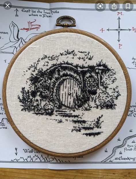 Lotr Decor, Casa Do Hobbit, Hole Embroidery, Ring Embroidery, Bag End, Lord Of The Ring, Hobbit Hole, French Knots, Sewing Embroidery Designs