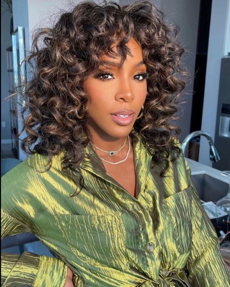 Kelly Rowland Makeup, Celebrity Makeup Tutorials, Celebrity Wedding Makeup, Brown Girls Makeup, Celebrity Makeup Looks, Hair Creations, Beauty Hair Makeup, Kelly Rowland, Celebrity Makeup Artist