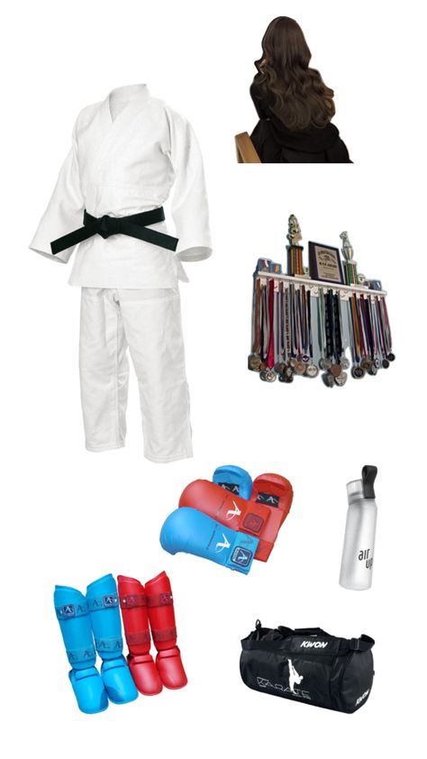 Foto Karate, Taekwondo Techniques, Karate Video, Karate Kumite, Karate Outfit, Women Karate, Tang Soo Do, Karate Uniform, Female Martial Artists