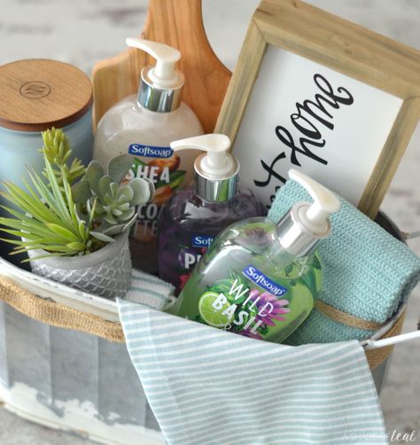 Easy Housewarming Gift, Soap Gift Basket, Housewarming Gift Basket, Hand Soap Gift, Creative Gift Baskets, Homemade Gift Baskets, Mothers Day Baskets, Housewarming Gift Baskets, Liquid Hand Soap