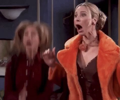 Happy Gifs Cute, So Excited Gif, Happy Dance Gif, Happy Anniversary Funny, Excited Gif, Funny Jump, Dance Friends, Happy Dancing, Lisa Kudrow