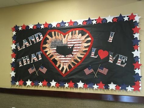 4th of July Bulletin Board Ideas that say - "This class is a Blast" - Hike n Dip Veterans Day School Bulletin Board, Veterans Day Bulletin Board Ideas, Patriotic Bulletin Board Ideas, Fourth Of July Bulletin Board, July Bulletin Board Ideas, 4th Of July Bulletin Board, Bulletin Board Ideas For Elementary, July Bulletin Board, Church Bulletin Board Ideas