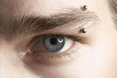 Eyebrow Piercing Men, Celebrity Eyebrows, Eyebrow Piercings, Marquesan Tattoos, Irezumi Tattoos, Body Suit Tattoo, Eyebrow Ring, Facial Piercings, Eyebrow Piercing