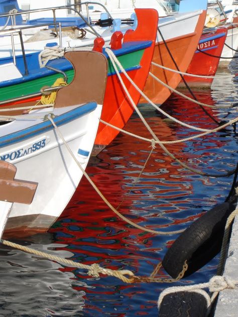 Even the fishing fleet in Greece is a blast of color. This tends to make for some eye catching photos when some care is taken in composition. Greek Fishing Boat, Greek Landscape, Drawing Body Poses, Boat Art, Sea Photo, Beach Painting, Fishing Villages, Greek Island, Greek Islands