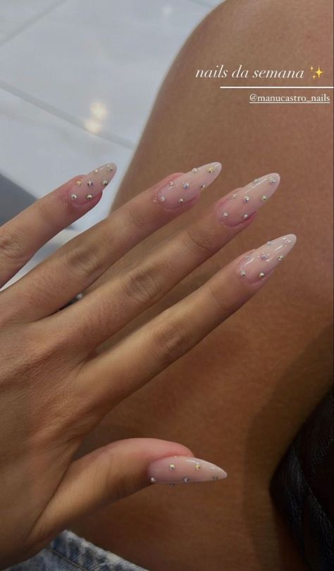 Elegant Formal Nails, Birthday Nail Ideas, Cow Nails, Hippie Nails, Cherry Nails, Pointed Nails, Casual Nails, Classy Acrylic Nails, Nail Forms