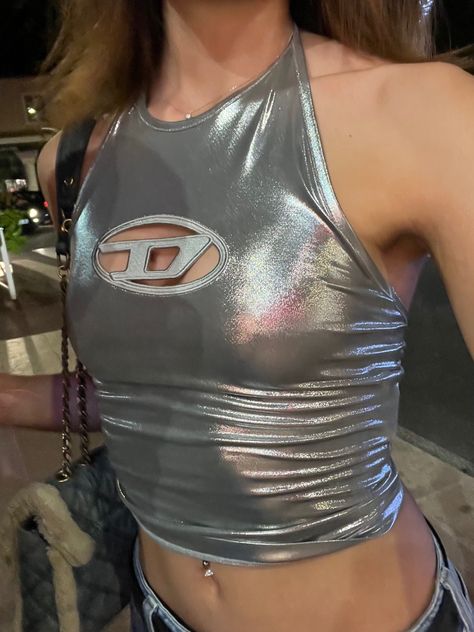 Diesel Top, Metal Outfit, Diesel Dresses, Diesel Fashion, Diesel Clothing, Silver Outfits, Metal Clothing, Looks Party, Silver Tops