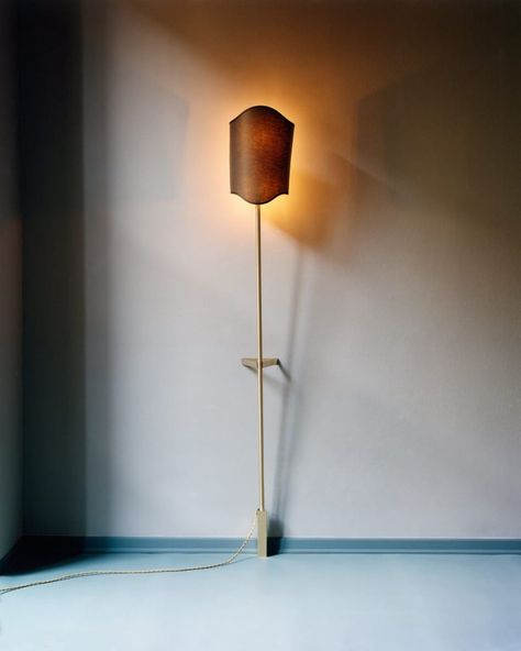 Brass Interior, Modern Architects, Iconic Furniture, Lighting Trends, Standing Lamp, Bespoke Furniture, Furniture Companies, Floor Lights, Lamp Shades