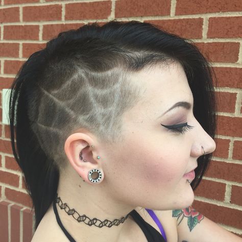 Shave Half Head Hairstyles, Spiderweb Hair Design, Spider Web Undercut, Shaved Side Designs, Half Shaved Hair Short, Head Shaved On One Side, Goth Mullet Shaved Sides, Spiderweb Hair, Spiderweb Shaved Head