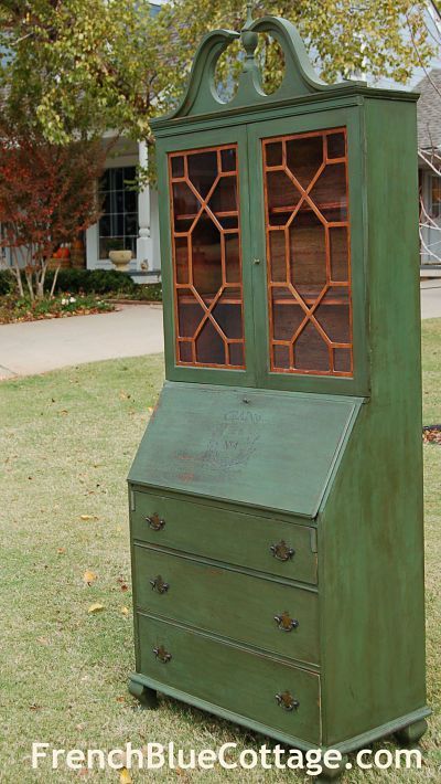 secretary 2_opt Secretary Desk Makeover, Painted Secretary, Antibes Green, Antique Secretary, French Painted Furniture, French Inspired Home, Blue Painted Furniture, Vintage Secretary, Green Milk