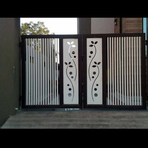 Compound Gate Design, Simple Main Gate Design, Simple Gate Designs, Main Gate Designs, Ss Gate, Simple Gate, Latest Gate Design, Modern Main Gate Designs, Porch Gate