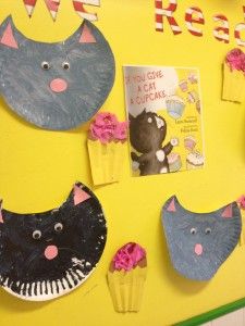 If you give a cat a cupcake craft for preschoolers Preschool Pets, Adapted Art, Pet Study, Pet Activities, Cat Activities, Paper Plate Animals, Cupcake Crafts, C Is For Cat, Craft For Preschoolers