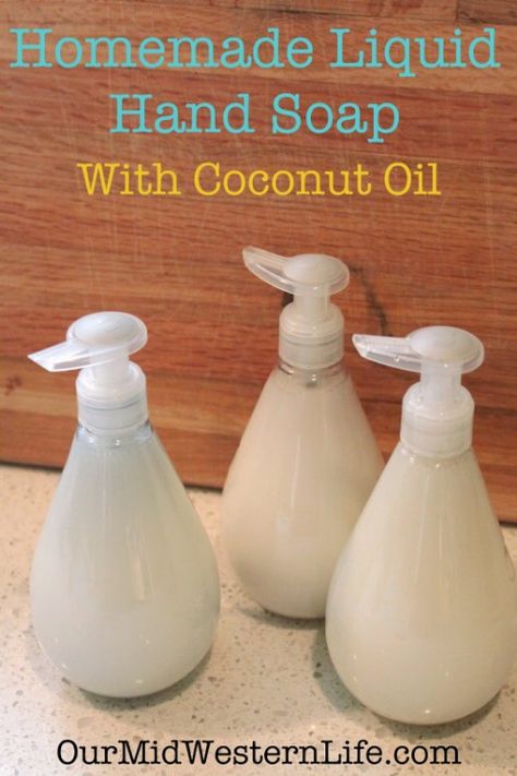 Homemade Conditioning Liquid Hand Soap Hand Soap Recipe, Health Coconut Oil, Coconut Oil Recipes, Health And Beauty Products, Coconut Oil Uses, Homemade Lotion, Soap Recipe, Homemade Cleaning Products, Cheese Grater