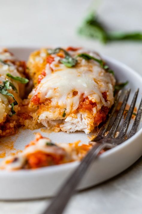 Ww Chicken Parmesan, Chicken Tenderloin Recipes For Dinner, Chicken Tenders Parmesan Recipe, Chicken Tender Loin Recipes, Recipes Using Chicken Tenderloins, Meals With Chicken Tenders, Chicken Tender Dinner Ideas, Chicken Tenderloin Recipes Crockpot, Healthy Chicken Tenderloin Recipes