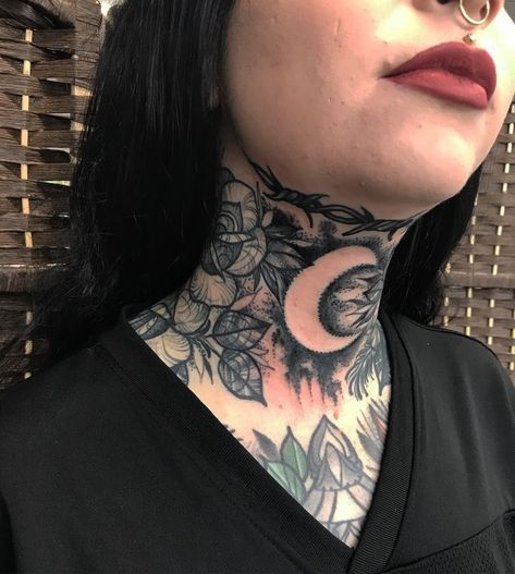 Throat Tattoo Designs, Neck Tattoo Cover Up, Throat Tattoos, Flower Neck Tattoo, Front Neck Tattoo, Full Neck Tattoos, Girl Neck Tattoos, Side Neck Tattoo, Neotraditional Tattoo