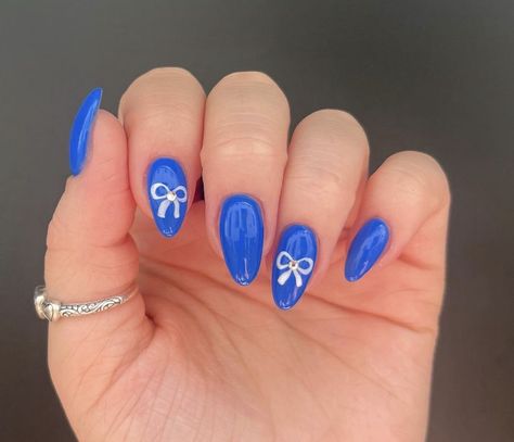 Like Blue Nails, Royal Blue And Silver Nails Acrylic, Blue Nails With Bow, Blue Bow Nails, Pretty Nails Blue, Blue Almond Nails Design, Senior Nails, Teen Nails, Hippie Nails