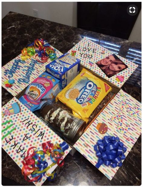 Birthday Care Package, Diy Care Package, Birthday Care Packages, Birthday Packages, College Care Package, Family Birthday, Care Packages, Birthday Surprise Party, Birthday Box