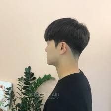 Korean Male Hairstyle Short, Korean Haircut Men, Korean Short Haircut, Two Block Haircut, Korean Men Hairstyle, Short Hair Back, Dyed Hair Men, Korean Haircut, Asian Haircut