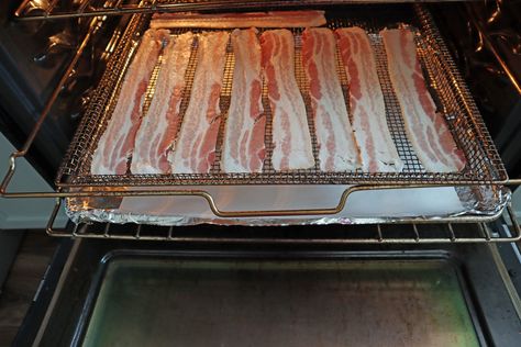 How To Fry Bacon, Oven Fried Bacon, Convection Oven Baking, Air Fry Bacon, Oven Bacon, Air Fry Oven, Bacon In The Oven, Convection Cooking, Air Fried Food