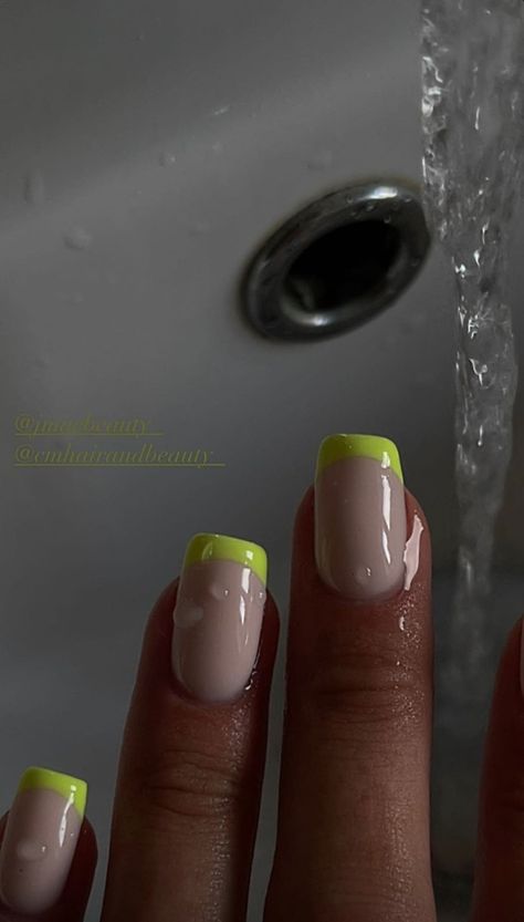 acrylic nails, salon, self care, manicure, pedicure, lemon, lime, french tips, nail tips, nail selfie 🤎💚 Lime Green Pedicure, Lemon Color Nails, Lime Green French Nails, Lime French Tip Nails, Lemon Green Nails, Lemon Lime Nails, Lime Green French Tip, Lime Green French Tip Nails, Nail Selfies