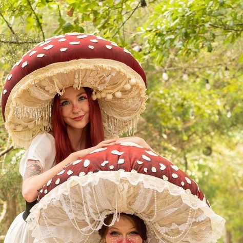 Mushroom Fairy Cosplay Diy, Mushroom Witch Staff, Big Mushroom Hat, Women Mushroom Costume, Giant Mushroom Hat, Dandelion Fairy Costume, Mushroom Faerie Costume, Mushroom Princess Costume, Inkcap Mushroom Costume