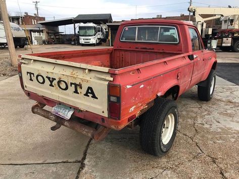 Gallery - 1980 Toyota SR5 2 Toyota Pickup 4x4, Tacoma Truck, 4x4 Truck, Vintage Pickup Trucks, Old Pickup, The Lone Ranger, Toyota Pickup, Car Lot, Classic Pickup Trucks