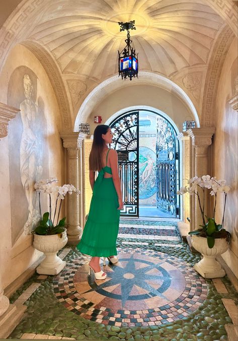 Miami Versace Mansion, Versace Mansion Aesthetic, Versace Miami, Versace Mansion, Mansion Aesthetic, Miami Florida, Barbie Dream House, Vacation Places, Orlando