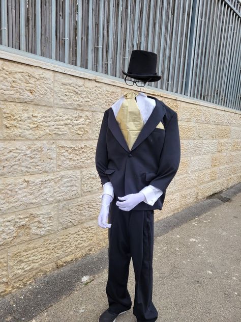 Purim costume 2022 Purim Costume, Purim Costumes, Homemade Costumes, Invisible Man, Purim, Couples Costumes, Mens Costumes